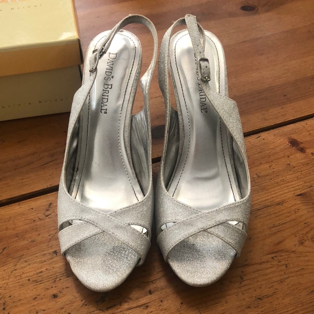 Michael Angelo sling back heels